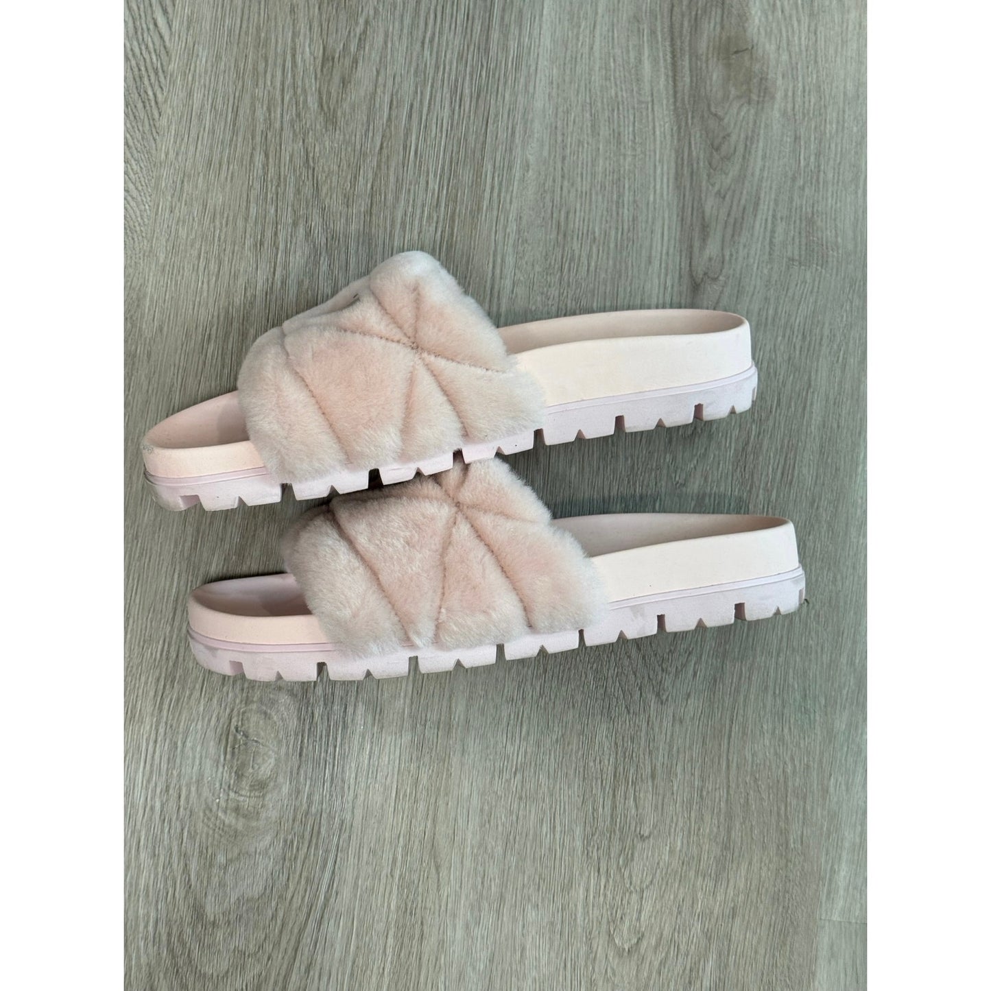 Prada Shearling Slides Orchid Pink Size 40.5 – Fuzzy Designer Sandals