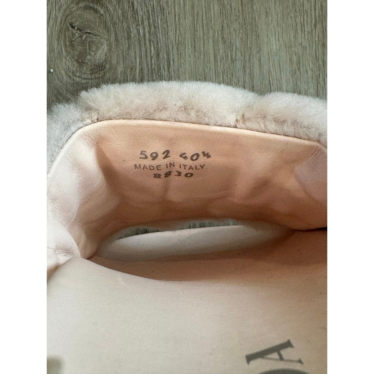 Prada Shearling Slides Orchid Pink Size 40.5 – Fuzzy Designer Sandals